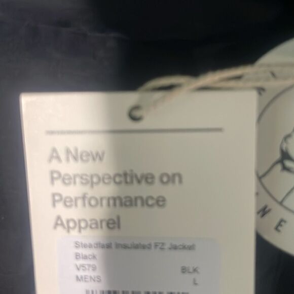 NWT Vuori Steadfast Insulated Full Zip Jacke
Men's Jacket size  L - Picture 9 of 9